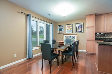 8996 Neill Lake Rd unit 40, Eden Prairie, MN 55347 - photo 6