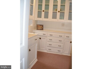 111 Greenleigh Ct, Merchantville, NJ 08109 - photo 6