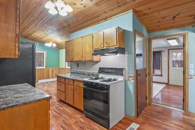 W2069 Elk Ct, Montello, WI 53949 - photo 4