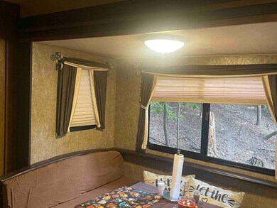 72 27th St, Ellijay, GA 30540 - photo 5