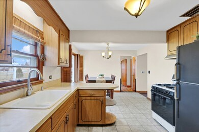 2101 Brookside Ave, Waukegan, IL 60085 - photo 6