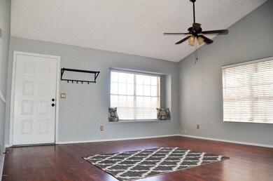 1009 E Wickieup Ln, Phoenix, AZ 85024 - photo 5