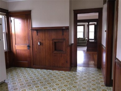 69 Burton St unit 3, Bristol, RI 02809 - photo 5