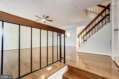 5830 Wye Oak Commons Ct unit 15, Burke, VA 22015 - photo 3