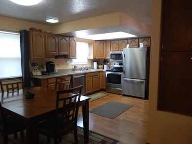 1625 Riverbend Rd, Columbus, OH 43223 - photo 5