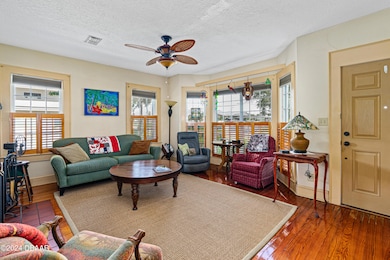 1206 S. Riverside-22