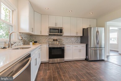 9911 Watkins Rd, Gaithersburg, MD 20882 - photo 5