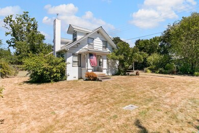 448 N 5th St, Central Point, OR 97502 - photo 4