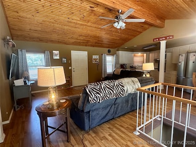 1372 Warren Rd, Eufaula, OK 74432 - photo 7