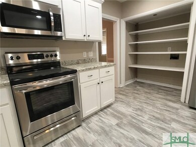 401 E 52nd St, Savannah, GA 31405 - photo 3