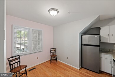 11321 Morning Gate Dr, Rockville, MD 20852 - photo 6