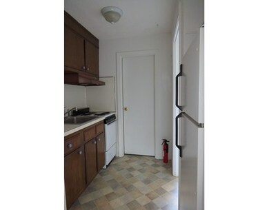 31 Liberty Square Rd unit D, Boxborough, MA 01719 - photo 2