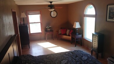 6063 Vroman Rd, Fitchburg, WI 53593 - photo 7