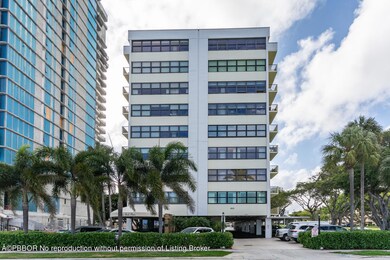 1501 S Flagler Dr E West Palm-large-001-