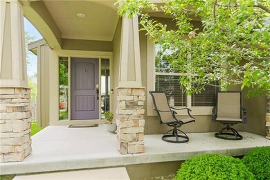 1005 SW Whistle Dr, Lees Summit, MO 64082 - photo 3