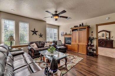 4465 Greenchain Loop unit 8, Coeur D Alene, ID 83814 - photo 6