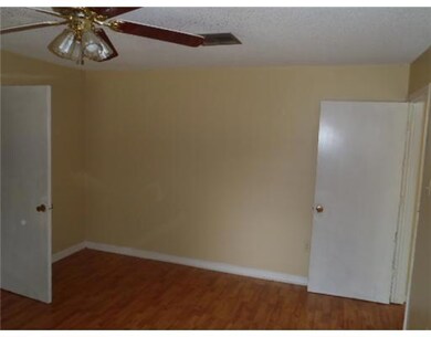 4546 Mark Twain Dr, New Orleans, LA 70126 - photo 3