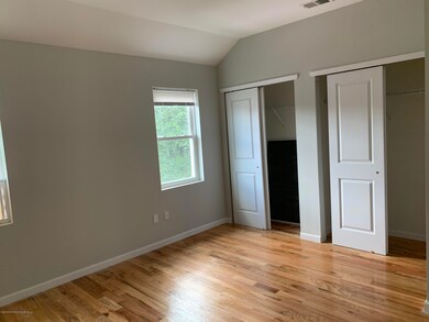 32 Seaview Ave unit 2, Staten Island, NY 10304 - photo 2