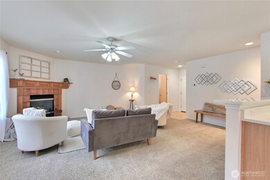 2702 Meyer St, Dupont, WA 98327 - photo 7