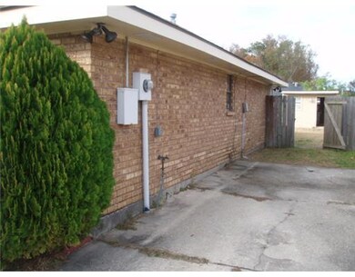 2832 Doreen Ln, Marrero, LA 70072 - photo 3