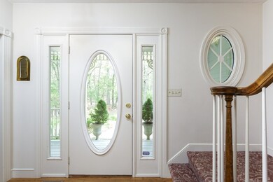 95 Hartford Ave E, Mendon, MA 01756 - photo 4