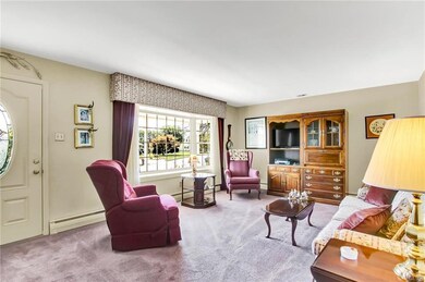 3081 Birch St N, Whitehall, PA 18052 - photo 2