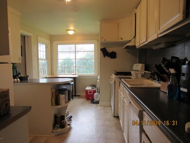 1107 SW Galley Ave, Lincoln City, OR 97367 - photo 5