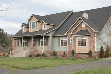 4871 Upper River Rd, Grants Pass, OR 97526 - photo 2