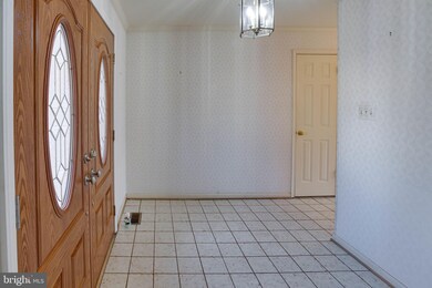 10128 Red Spruce Rd, Fairfax, VA 22032 - photo 7