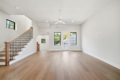 1709 Bologna Ln, Houston, TX 77055 - photo 7