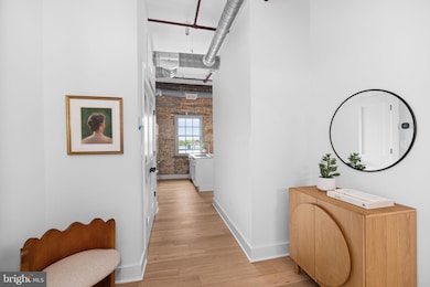 901 King St unit 401, Alexandria, VA 22314 - photo 7