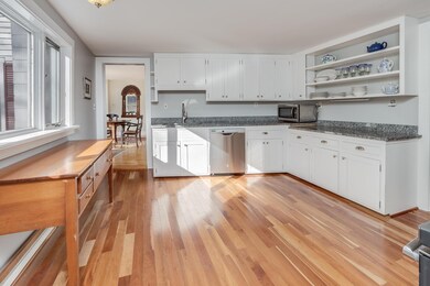 32 Pleasant St, Lyme, NH 03768 - photo 4