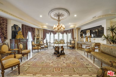 2258 Gloaming Way, Beverly Hills, CA 90210 - photo 5