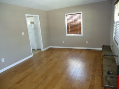 86 N 6th Ave, Beech Grove, IN 46107 - photo 3