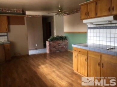 3235 Park Manor, Winnemucca, NV 89445 - photo 2