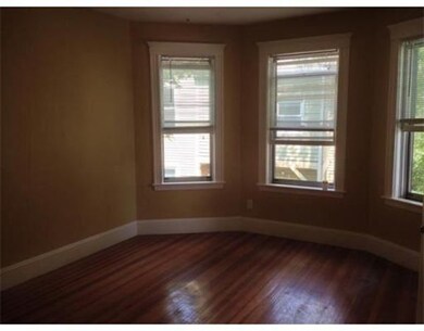 6 Elm St unit 3, Brookline, MA 02445 - photo 4