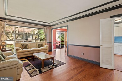 276 E Padonia Rd, Lutherville Timonium, MD 21093 - photo 5