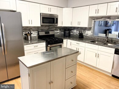 10845 Sherwood Hill Rd, Owings Mills, MD 21117 - photo 4