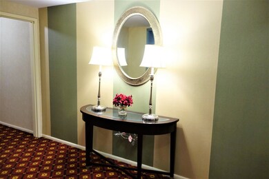 Executive House unit 404, Worcester, MA 01609 - photo 4