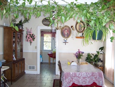 1310 Garden Place, Waukegan, IL 60085 - photo 3