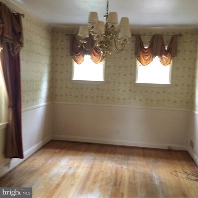3618 Eastwood Dr, Baltimore, MD 21206 - photo 7