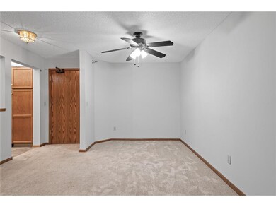 09_6085_Rowland9_mls
