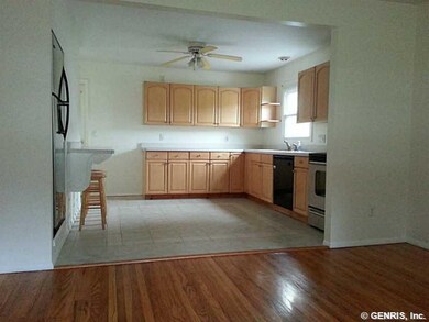 Kitchen BREAKFAST BAR BUILT-IN FRIG, NEWER APLIANC