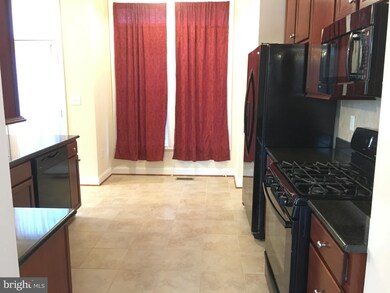 6090 Madison Park Dr, Falls Church, VA 22041 - photo 7