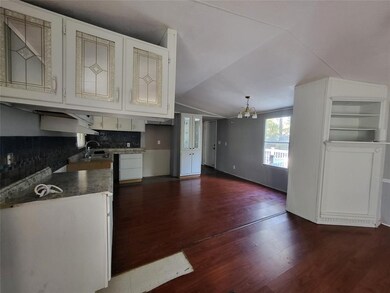 28606 Strathdon, Magnolia, TX 77354 - photo 3