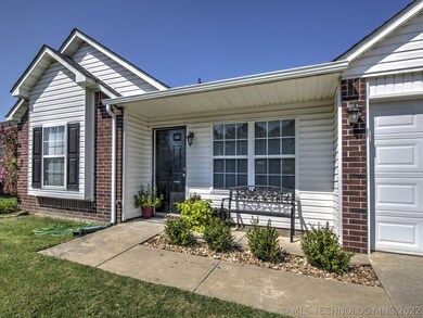 1911 N Chambers Ave, Claremore, OK 74017 - photo 4