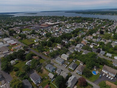 147 Bay View Ave, Bristol, RI 02809 - photo 6