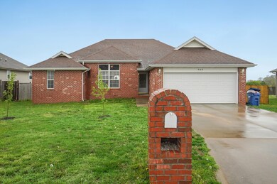 940 Canyon Ln, Nixa, MO 65714 - photo 3