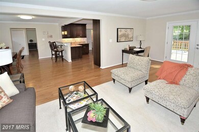 8708 Old Courthouse Rd, Vienna, VA 22182 - photo 7