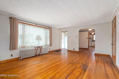 32 Blakely Ct, Troy, NY 12180 - photo 3